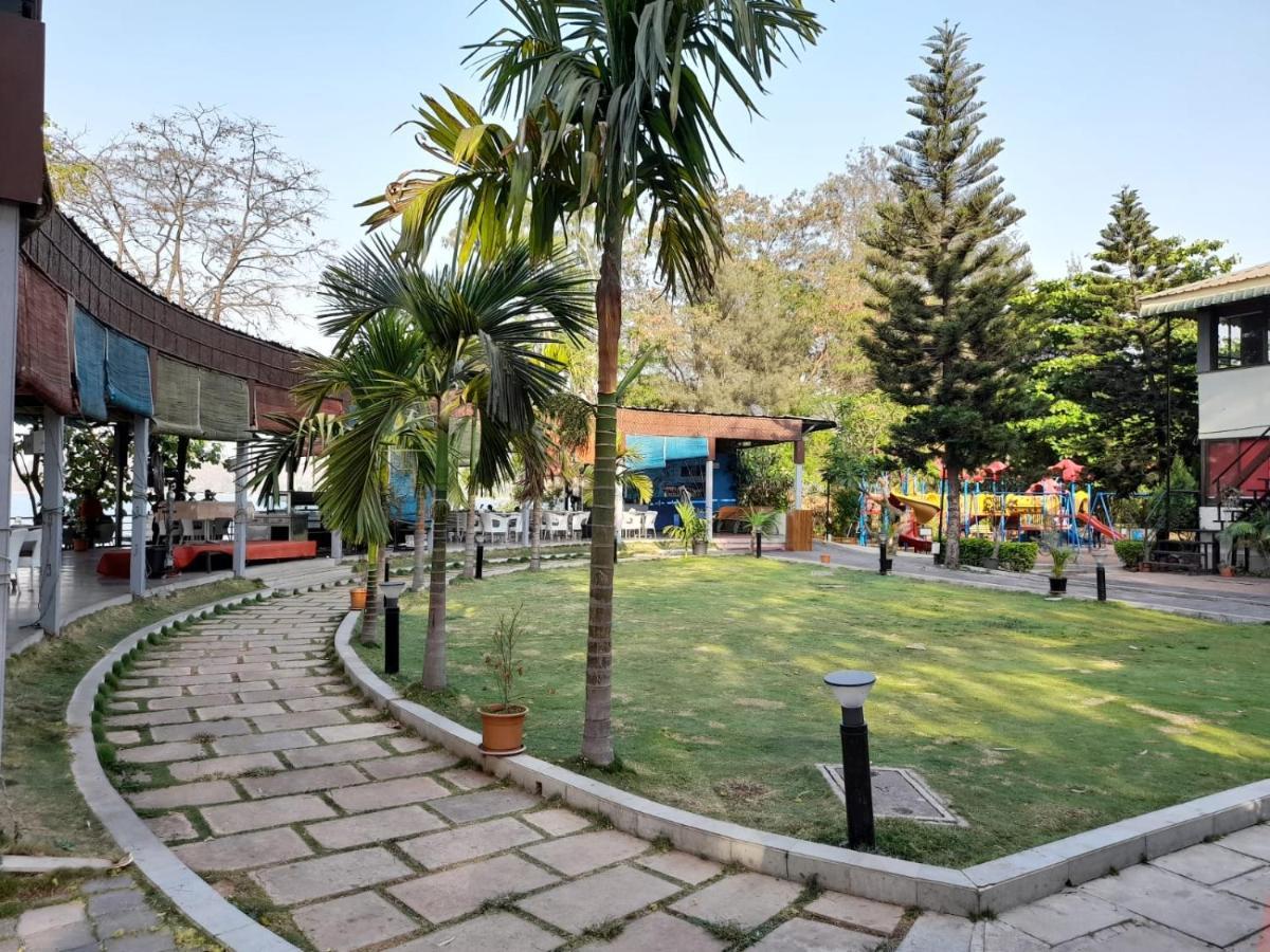 Aquarius Resort Gorhe Khurd Экстерьер фото