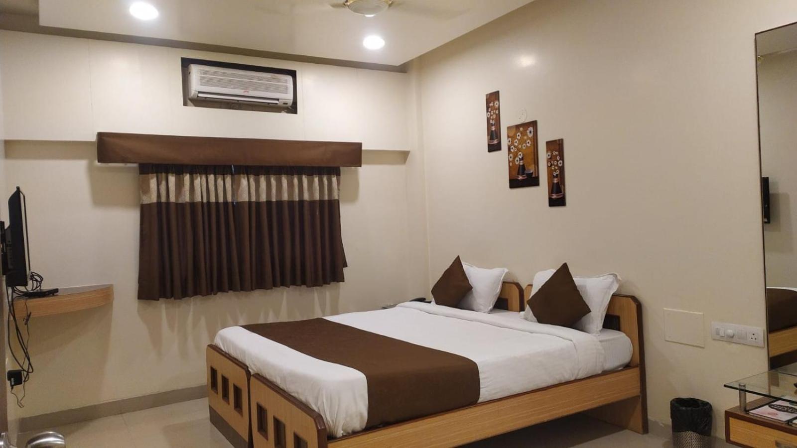 Aquarius Resort Gorhe Khurd Экстерьер фото